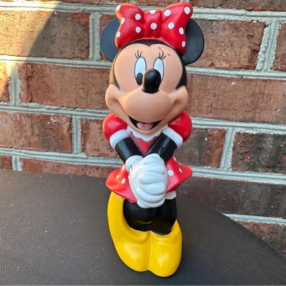 Disney 6" Standing Minnie Mouse with Yellow Shoes Figurine